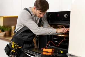 Cuando tengas que reparar un electrodoméstico opta siempre por el servicio técnico oficial